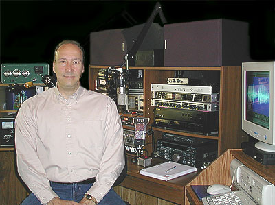NU9N Shack - Click to enlarge